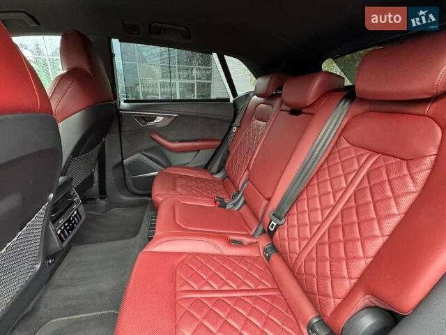 Ауди SQ8 2023 в Киеве на Automoto.ua Черный Ауди SQ8, объемом двигателя 4 л и пробегом 119 тыс. км за 85000 $, фото 71 на Automoto.ua