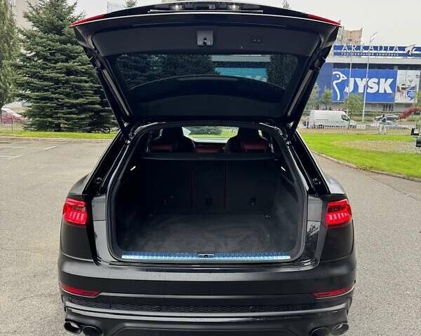 Ауди SQ8 2023 в Киеве на Automoto.ua Черный Ауди SQ8, объемом двигателя 4 л и пробегом 119 тыс. км за 85000 $, фото 10 на Automoto.ua
