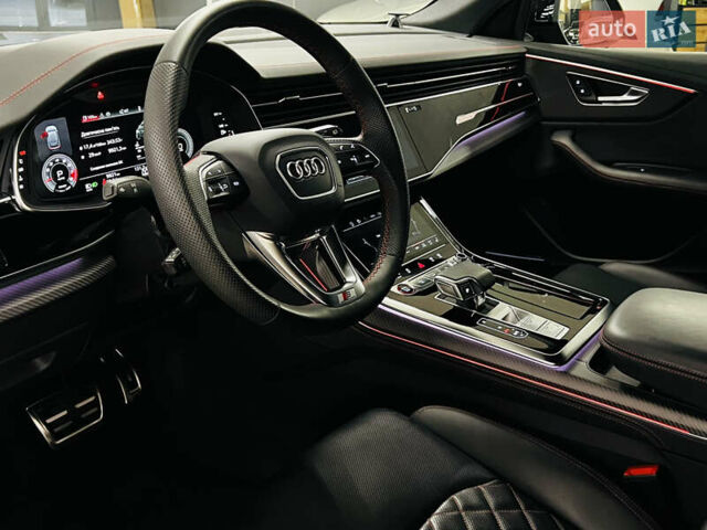Чорний Ауді SQ8, об'ємом двигуна 4 л та пробігом 9 тис. км за 141999 $, фото 14 на Automoto.ua