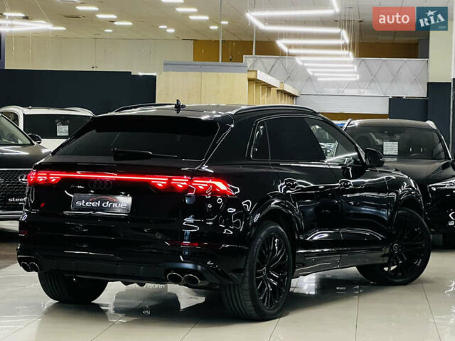 Чорний Ауді SQ8, об'ємом двигуна 4 л та пробігом 9 тис. км за 141999 $, фото 10 на Automoto.ua