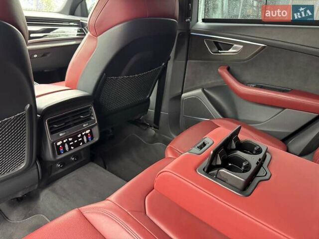 Ауди SQ8 2023 в Киеве на Automoto.ua Черный Ауди SQ8, объемом двигателя 4 л и пробегом 119 тыс. км за 85000 $, фото 72 на Automoto.ua