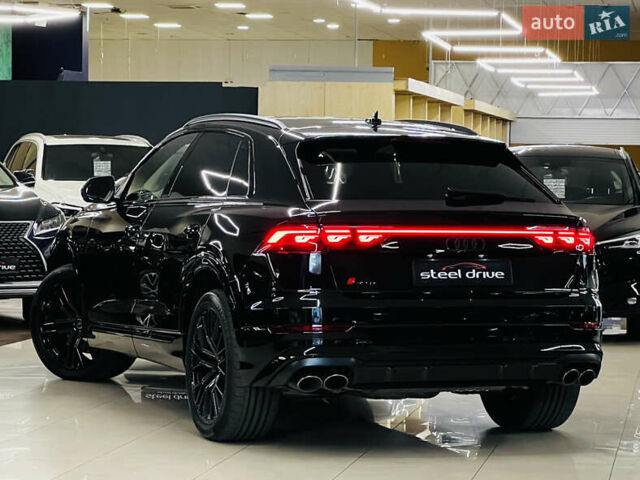 Чорний Ауді SQ8, об'ємом двигуна 4 л та пробігом 9 тис. км за 141999 $, фото 5 на Automoto.ua
