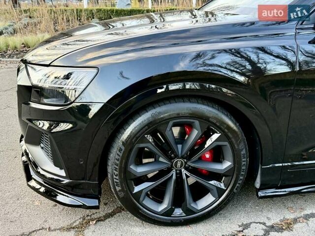 Чорний Ауді SQ8, об'ємом двигуна 4 л та пробігом 54 тис. км за 88950 $, фото 28 на Automoto.ua