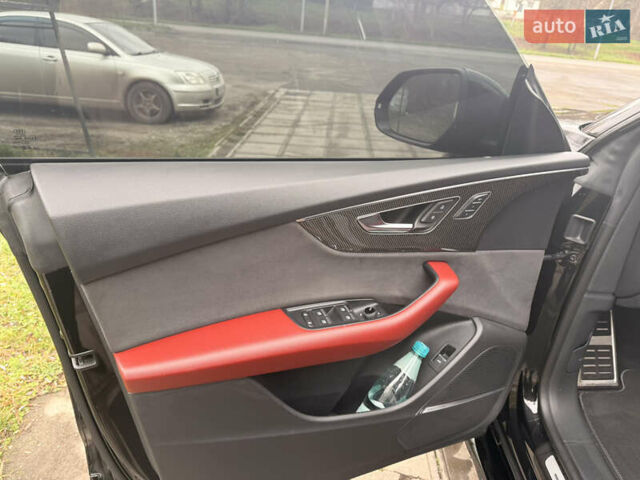 Черный Ауди SQ8, объемом двигателя 4 л и пробегом 54 тыс. км за 86000 $, фото 3 на Automoto.ua