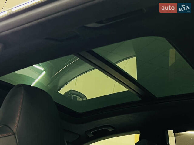 Чорний Ауді SQ8, об'ємом двигуна 4 л та пробігом 9 тис. км за 141999 $, фото 36 на Automoto.ua
