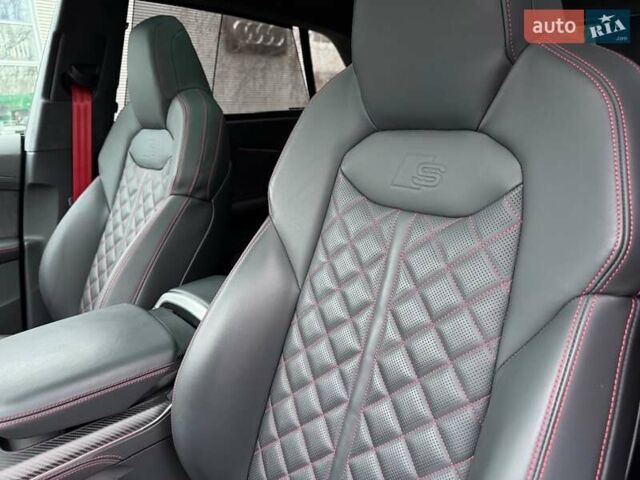 Черный Ауди SQ8, объемом двигателя 4 л и пробегом 9 тыс. км за 128000 $, фото 40 на Automoto.ua