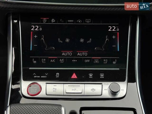 Черный Ауди SQ8, объемом двигателя 4 л и пробегом 9 тыс. км за 128000 $, фото 54 на Automoto.ua