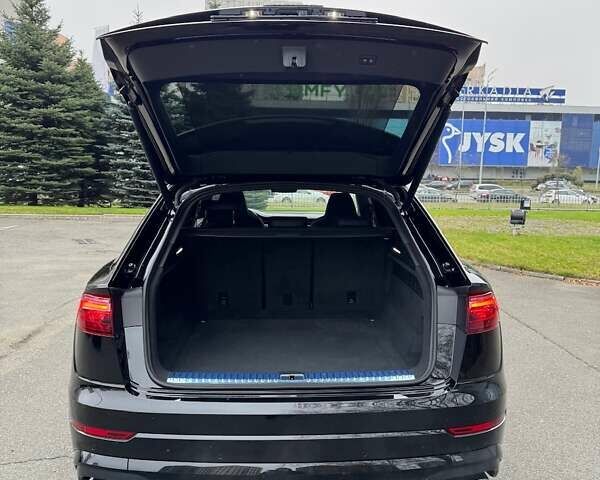 Черный Ауди SQ8, объемом двигателя 4 л и пробегом 9 тыс. км за 128000 $, фото 18 на Automoto.ua