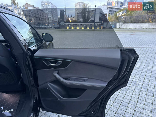 Черный Ауди SQ8, объемом двигателя 4 л и пробегом 42 тыс. км за 104999 $, фото 28 на Automoto.ua