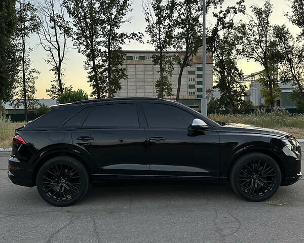Чорний Ауді SQ8, об'ємом двигуна 4 л та пробігом 16 тис. км за 109000 $, фото 12 на Automoto.ua