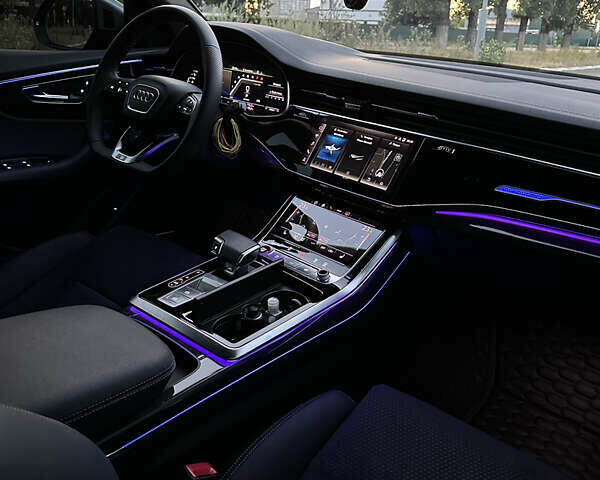 Ауди SQ8 2024 в Кропивницком (Кировограде) на Automoto.ua Черный Ауди SQ8, объемом двигателя 4 л и пробегом 16 тыс. км за 106999 $, фото 36 на Automoto.ua