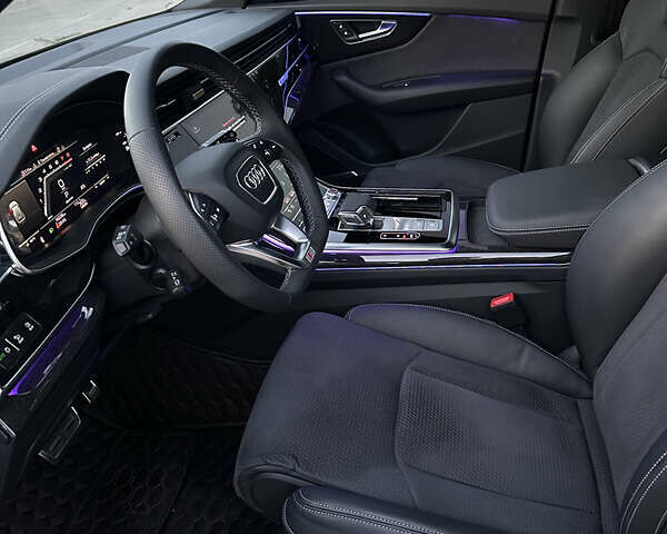 Ауди SQ8 2024 в Кропивницком (Кировограде) на Automoto.ua Черный Ауди SQ8, объемом двигателя 4 л и пробегом 16 тыс. км за 106999 $, фото 26 на Automoto.ua