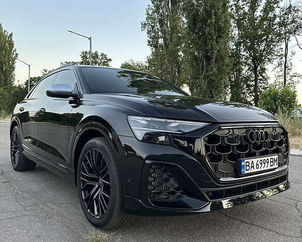 Ауди SQ8 2024 в Кропивницком (Кировограде) на Automoto.ua Черный Ауди SQ8, объемом двигателя 4 л и пробегом 16 тыс. км за 106999 $, фото 10 на Automoto.ua