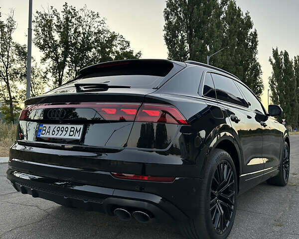 Ауди SQ8 2024 в Кропивницком (Кировограде) на Automoto.ua Черный Ауди SQ8, объемом двигателя 4 л и пробегом 16 тыс. км за 106999 $, фото 15 на Automoto.ua