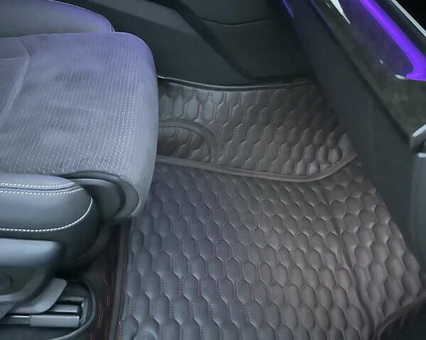 Ауди SQ8 2024 в Кропивницком (Кировограде) на Automoto.ua Черный Ауди SQ8, объемом двигателя 4 л и пробегом 16 тыс. км за 106999 $, фото 31 на Automoto.ua