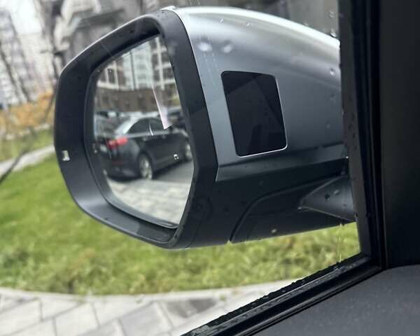 Черный Ауди SQ8, объемом двигателя 4 л и пробегом 1 тыс. км за 144111 $, фото 105 на Automoto.ua