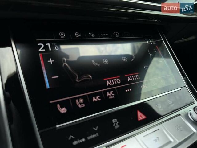 Чорний Ауді SQ8, об'ємом двигуна 4 л та пробігом 1 тис. км за 144222 $, фото 50 на Automoto.ua