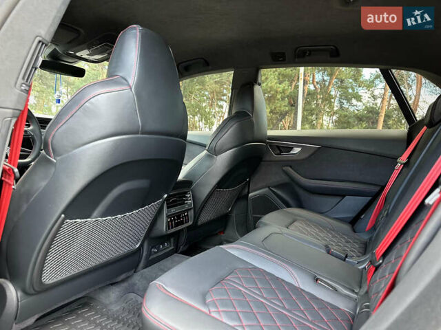 Чорний Ауді SQ8, об'ємом двигуна 4 л та пробігом 7 тис. км за 135000 $, фото 60 на Automoto.ua