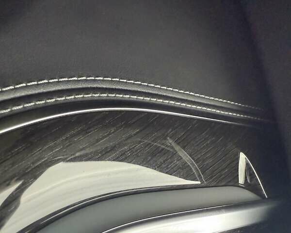 Чорний Ауді SQ8, об'ємом двигуна 4 л та пробігом 1 тис. км за 144222 $, фото 36 на Automoto.ua