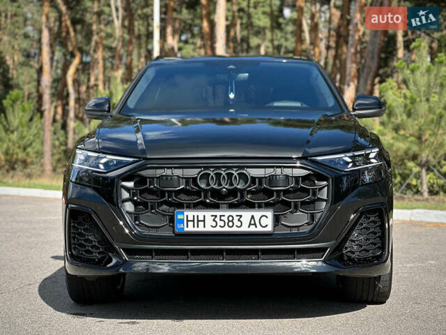 Чорний Ауді SQ8, об'ємом двигуна 4 л та пробігом 7 тис. км за 135000 $, фото 5 на Automoto.ua
