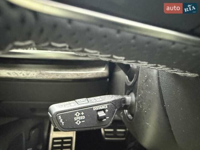 Чорний Ауді SQ8, об'ємом двигуна 4 л та пробігом 1 тис. км за 144222 $, фото 44 на Automoto.ua