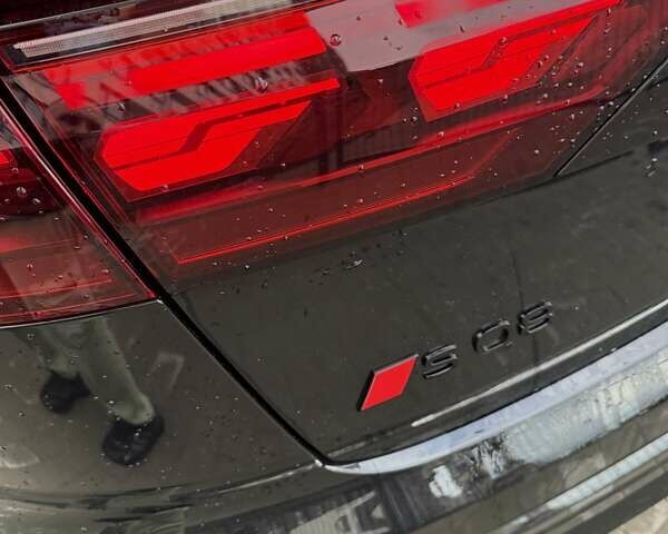 Чорний Ауді SQ8, об'ємом двигуна 4 л та пробігом 1 тис. км за 144222 $, фото 5 на Automoto.ua