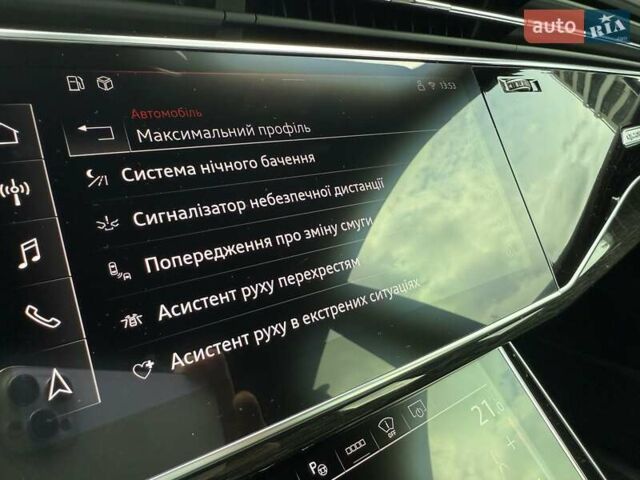 Чорний Ауді SQ8, об'ємом двигуна 4 л та пробігом 1 тис. км за 144222 $, фото 47 на Automoto.ua