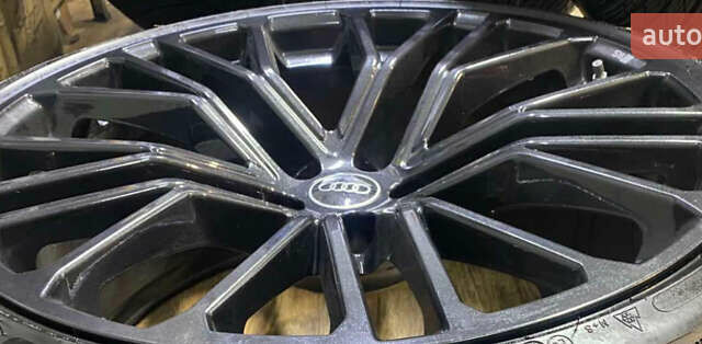 Черный Ауди SQ8, объемом двигателя 4 л и пробегом 1 тыс. км за 144111 $, фото 61 на Automoto.ua