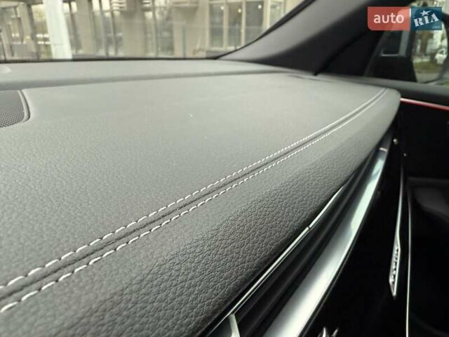 Черный Ауди SQ8, объемом двигателя 4 л и пробегом 1 тыс. км за 144111 $, фото 106 на Automoto.ua