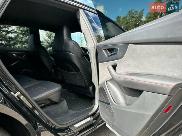 Чорний Ауді SQ8, об'ємом двигуна 4 л та пробігом 7 тис. км за 135000 $, фото 78 на Automoto.ua