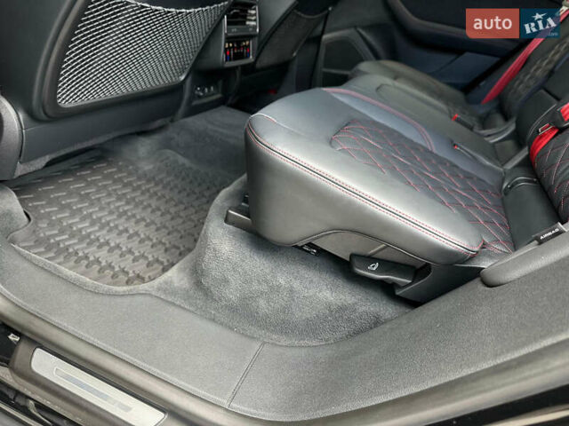 Чорний Ауді SQ8, об'ємом двигуна 4 л та пробігом 7 тис. км за 135000 $, фото 68 на Automoto.ua
