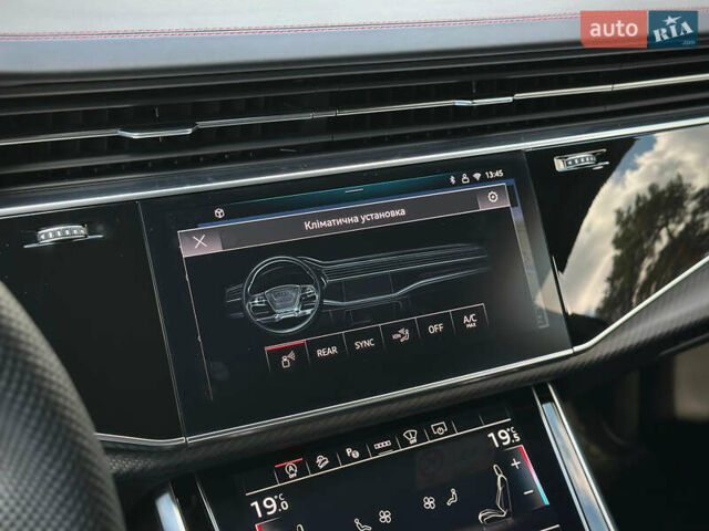 Чорний Ауді SQ8, об'ємом двигуна 4 л та пробігом 7 тис. км за 135000 $, фото 94 на Automoto.ua