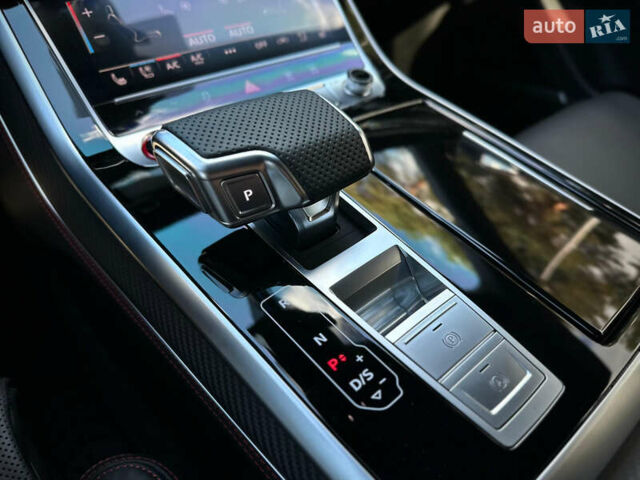 Чорний Ауді SQ8, об'ємом двигуна 4 л та пробігом 7 тис. км за 135000 $, фото 82 на Automoto.ua