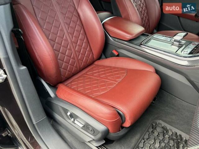 Коричневый Ауди SQ8, объемом двигателя 4 л и пробегом 76 тыс. км за 99999 $, фото 58 на Automoto.ua