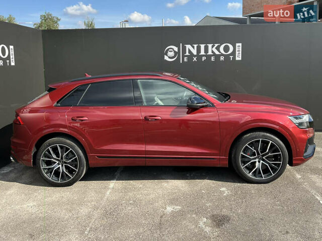 Красный Ауди SQ8, объемом двигателя 4 л и пробегом 169 тыс. км за 67999 $, фото 10 на Automoto.ua