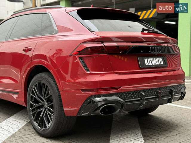 Красный Ауди SQ8, объемом двигателя 4 л и пробегом 5 тыс. км за 93000 $, фото 6 на Automoto.ua