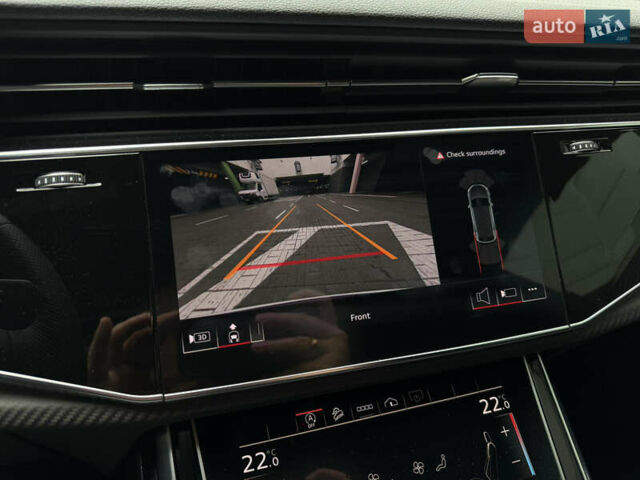 Красный Ауди SQ8, объемом двигателя 4 л и пробегом 5 тыс. км за 93000 $, фото 20 на Automoto.ua