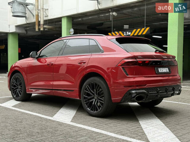 Красный Ауди SQ8, объемом двигателя 4 л и пробегом 5 тыс. км за 93000 $, фото 5 на Automoto.ua