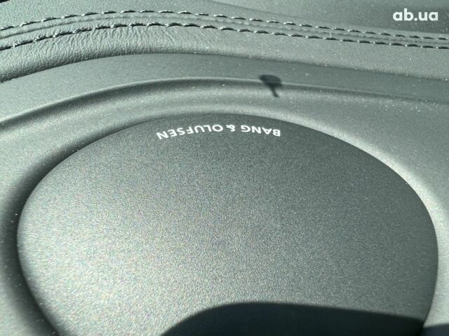 Ауди SQ8, объемом двигателя 4 л и пробегом 30 тыс. км за 107563 $, фото 28 на Automoto.ua