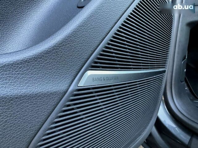 Ауді SQ8, об'ємом двигуна 4 л та пробігом 71 тис. км за 66900 $, фото 29 на Automoto.ua