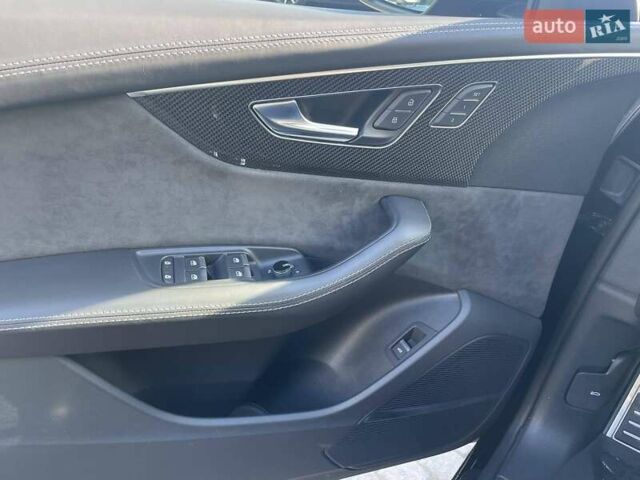 Ауди SQ8 2021 в Львове на Automoto.ua Ауди SQ8, объемом двигателя 4 л и пробегом 49 тыс. км за 74000 $, фото 20 на Automoto.ua