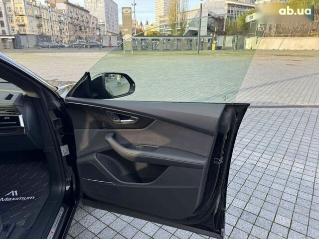 Ауді SQ8, об'ємом двигуна 4 л та пробігом 42 тис. км за 104999 $, фото 26 на Automoto.ua