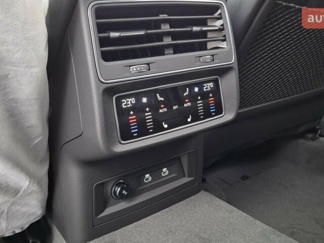 купить новое авто Ауди SQ8 2025 года от официального дилера Порше Захід Ауди фото