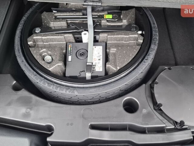 купить новое авто Ауди SQ8 2025 года от официального дилера Порше Захід Ауди фото