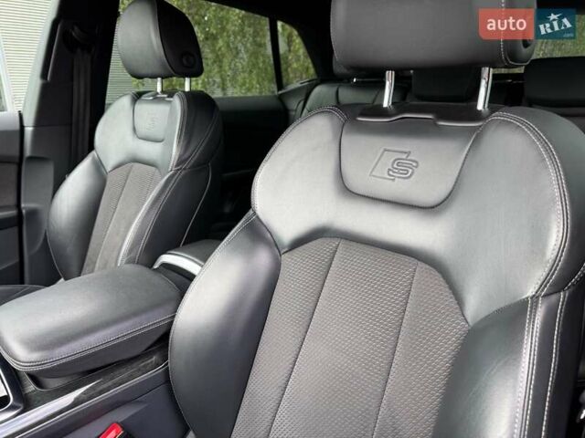 Серый Ауди SQ8, объемом двигателя 4 л и пробегом 180 тыс. км за 69300 $, фото 31 на Automoto.ua