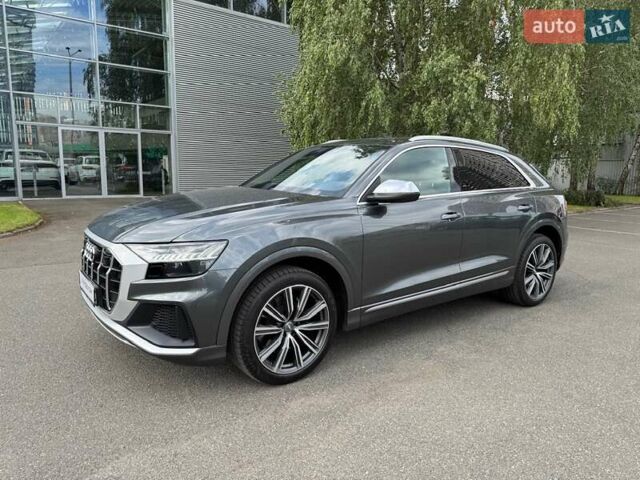 Серый Ауди SQ8, объемом двигателя 4 л и пробегом 180 тыс. км за 69300 $, фото 23 на Automoto.ua