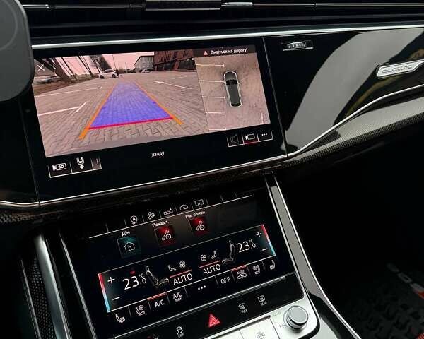 Серый Ауди SQ8, объемом двигателя 4 л и пробегом 93 тыс. км за 90000 $, фото 15 на Automoto.ua