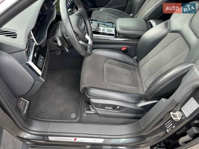 Серый Ауди SQ8, объемом двигателя 4 л и пробегом 180 тыс. км за 69300 $, фото 30 на Automoto.ua