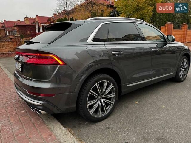 Сірий Ауді SQ8, об'ємом двигуна 4 л та пробігом 179 тис. км за 73000 $, фото 5 на Automoto.ua