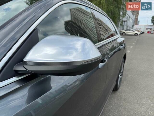 Серый Ауди SQ8, объемом двигателя 4 л и пробегом 180 тыс. км за 69300 $, фото 25 на Automoto.ua